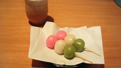 Mengenal Dango, Jajanan Jepang yang Punya 8 Varian Rasa dan Cerita Unik